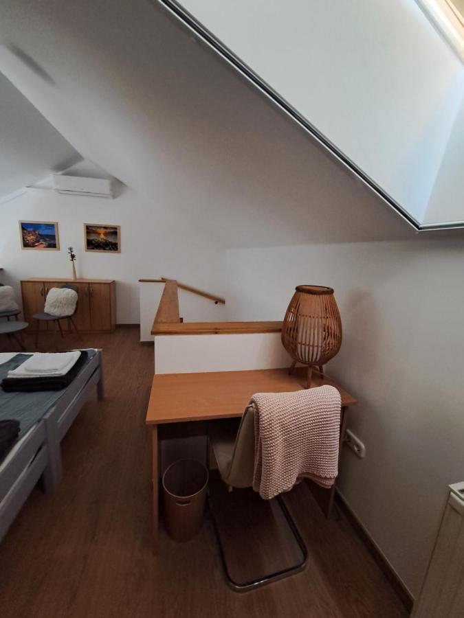Rozsa Apartman Кестхей Экстерьер фото